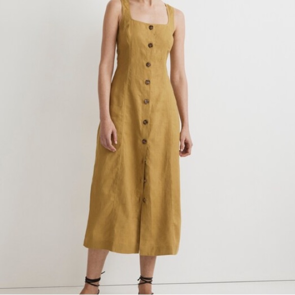 Button-Front Midi Dress in 100% Linen